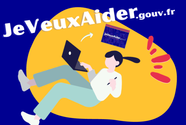 Vignette Article - JeVeuxAider.gouv.fr femme avec ordinateur